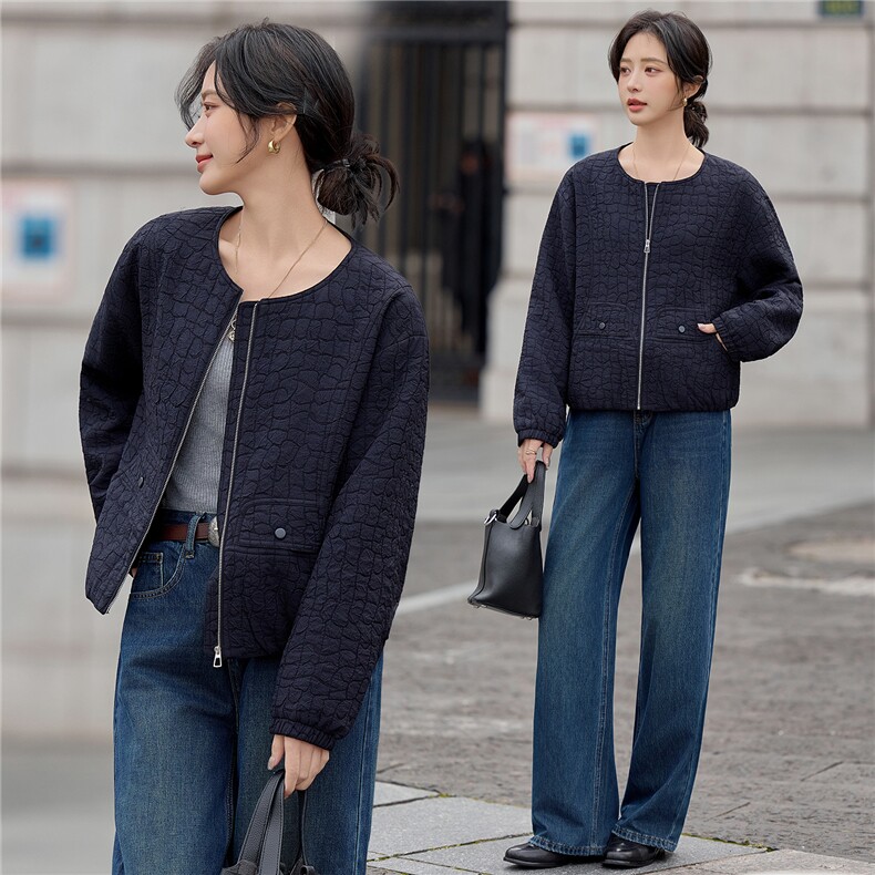 藏青色肌理感圆领短外套女小个子2026秋季新款时尚夹克棒球服,女装短外套,梦懿尔