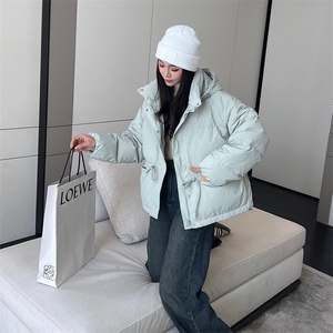 时尚新款冬季连帽羽绒服修身显瘦保暖外套,科比复古白色球衣女生穿搭图片