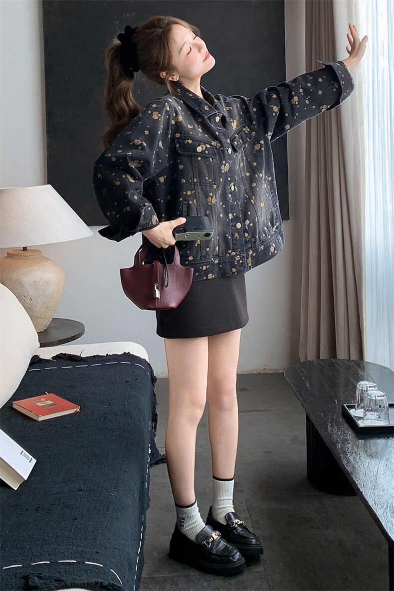 已现货25春【新品】牛仔印花短款外套S010-P140-K198,女装短外套,2C305