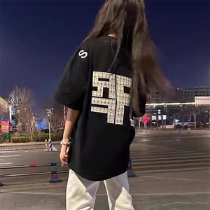 万针全刺绣工艺抖音得物高品质260克重磅纯棉双纱美式高街短袖T恤图片