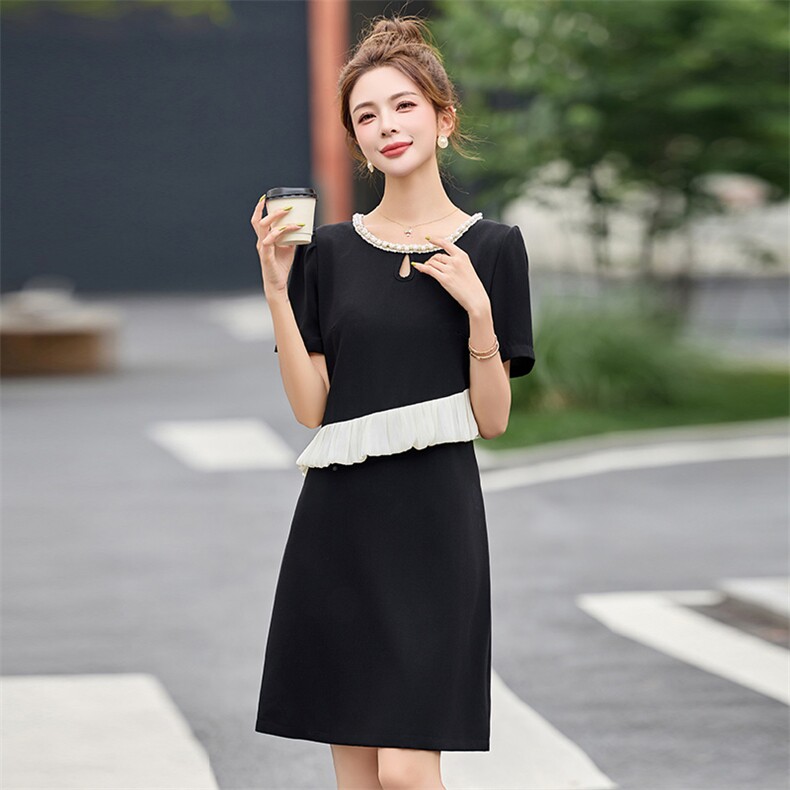 钉珠拼接黑色连衣裙女夏季新款时尚裙子2025年欧洲站大码女装，女装连衣裙，超帛