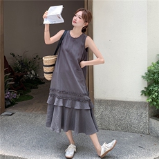 灰色木耳边拼接无袖连衣裙女夏2025新款背心裙休闲鱼尾裙爆款流行，女装连衣裙，2C201