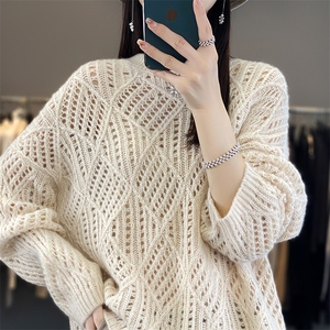 重工圆领镂空钩花100%纯羊毛衫女秋冬新款宽松慵懒羊绒针织打底衫图片