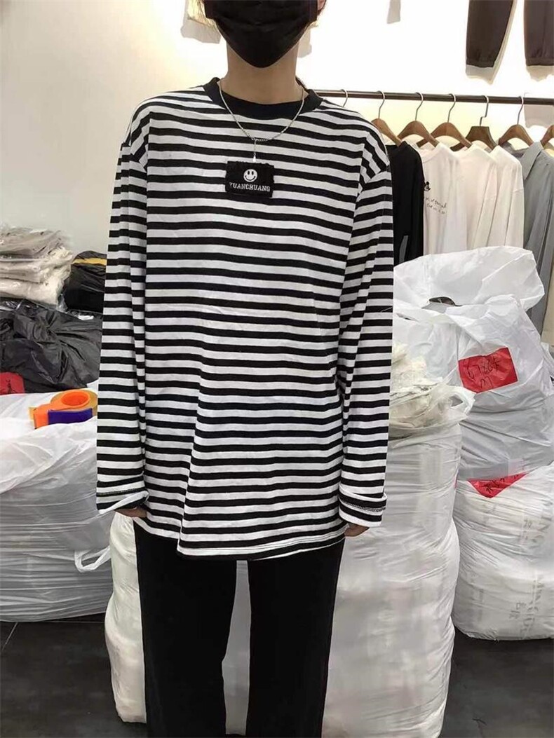 名欧淇淇 MOQQ125728