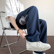 藏青色