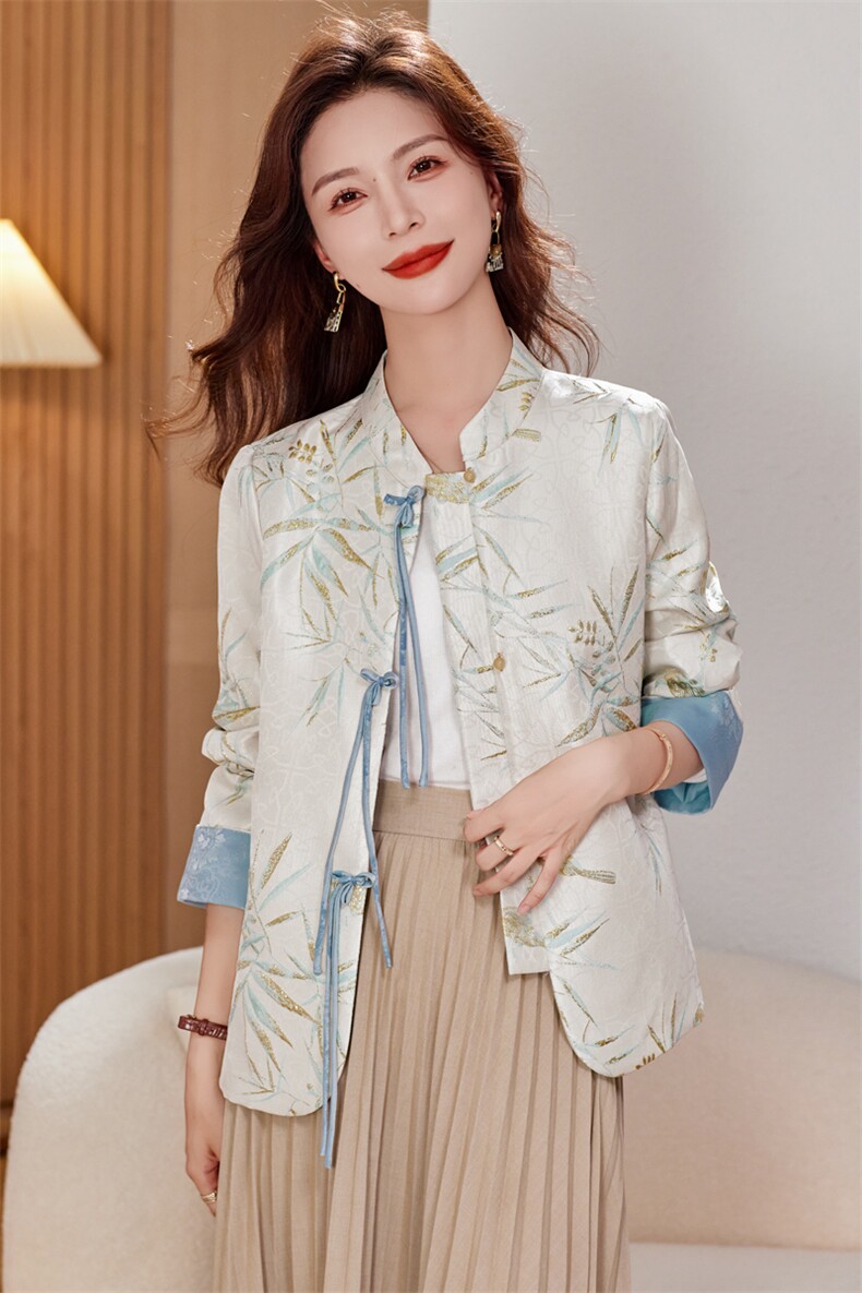 新中式盘扣提花外套女2025新款春秋款上衣小个子高级感立领,女装短外套,水衣源