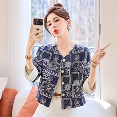 新中式国风亮片刺绣短外套女2025春新款小个子独特漂亮超好看上衣，女装短外套，沁沁公主