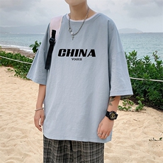 浅蓝色