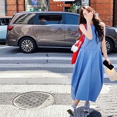 法式气质蓝色无袖背心连衣裙女夏2025新款小清新宽松别致绝美长裙，女装连衣裙，2C158