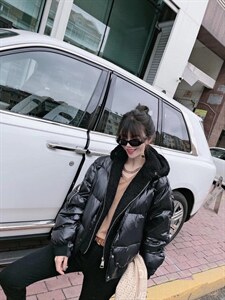2021冬季新款新款时尚休闲宽松连帽防羊羔毛拉链羽绒服,女装羽绒服,L·H·X
