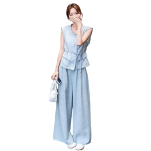 高级松弛感老钱风马甲套装女夏季2025新款薄无袖上衣阔腿裤两件套图片