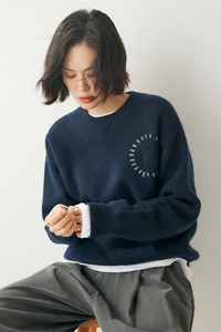 圆领山羊绒衫字母刺绣女卫衣秋冬新款宽松加厚百搭针织衫上衣外套图片