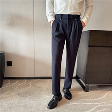 藏青色长裤