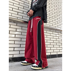 红色