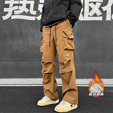卡其色