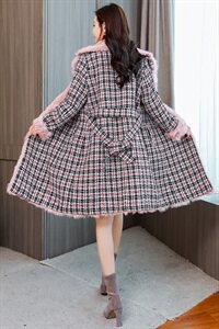 羊剪绒粗花呢外套2022冬季长袖中长款直筒收腰时尚翻领保暖加厚图片