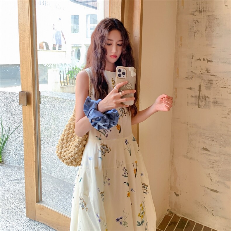 碎花无袖连衣裙女2025夏季新款法式绝美温柔风气质遮肉显瘦背心裙,女装连衣裙,2C206