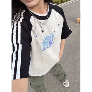 抖音得物品质二开240克宽松纯棉美式潮牌插肩三杠织带短袖T恤图片