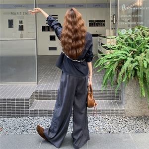 文艺风穿搭牛仔上衣套装女春秋超火好看高级小众条纹阔腿裤两件套图片