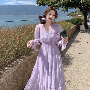 紫色绝美度假风连衣裙女2025夏季新款独特仙气飘飘薄纱收腰a字裙图片