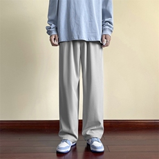 浅灰色
