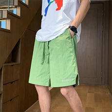 绿色
