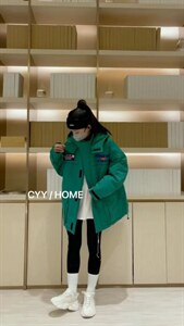 派克羽绒服图片