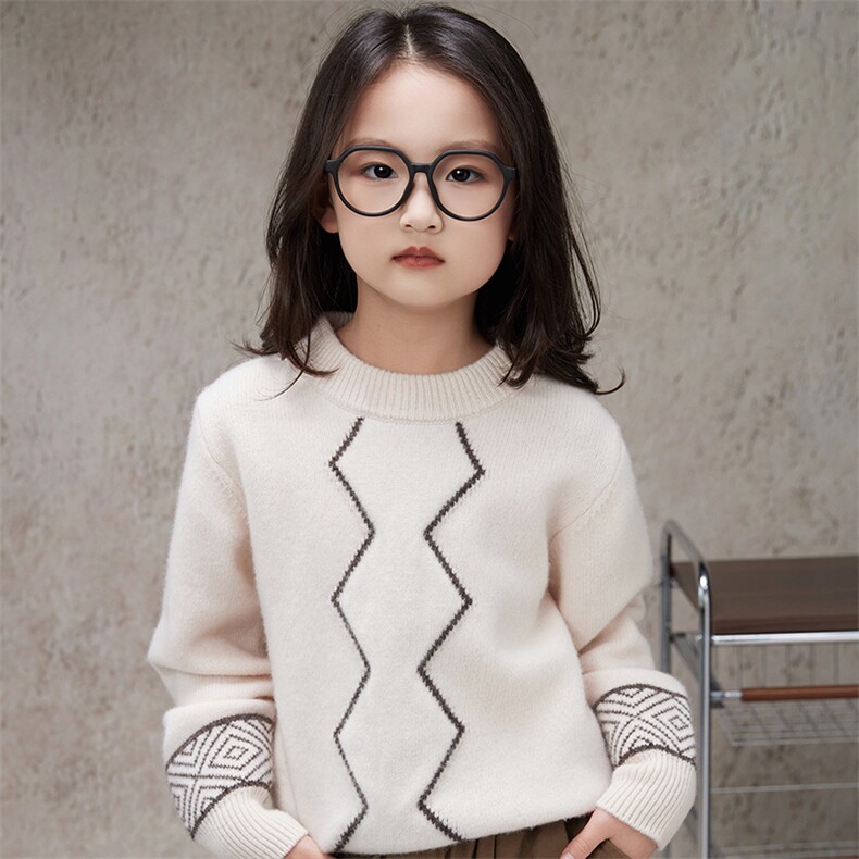 2025年秋季儿童7针半高领花边款，童装儿童羊毛衫，驼铃羊绒