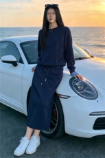 个性简约休闲时尚套装女春季袖口拼接色设计圆领卫衣半身裙两件套，女装套装/套裙，江南