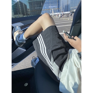 2025夏季新款冰丝气孔潮流条纹宽松五分裤B315-K24186-特p25控48图片