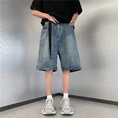 蓝色