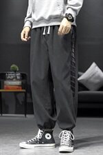 2021新款沙发黑色休闲宽松印花运动裤A061-K1822-P45控价68，男装休闲裤，电商A061
