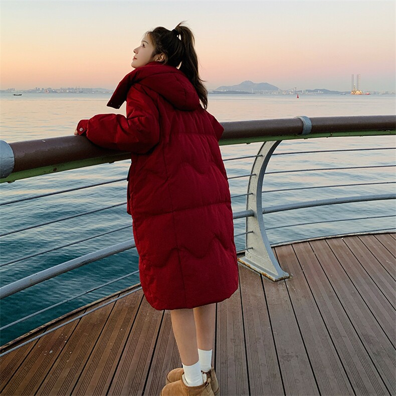 红色牛角扣连帽羽绒服女2025冬季新款中长款加厚保暖白鸭绒外套潮,女装羽绒服,2C176