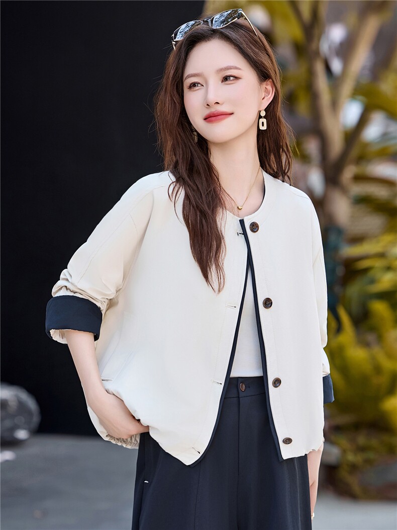 简约百搭超好看圆领短款外套女2025秋季新款宽松显瘦休闲夹克上衣,女装短外套,鑫鑫美