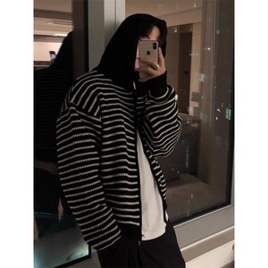 JY346-P58 港风宽松简约连帽卫衣开衫男女同款图片