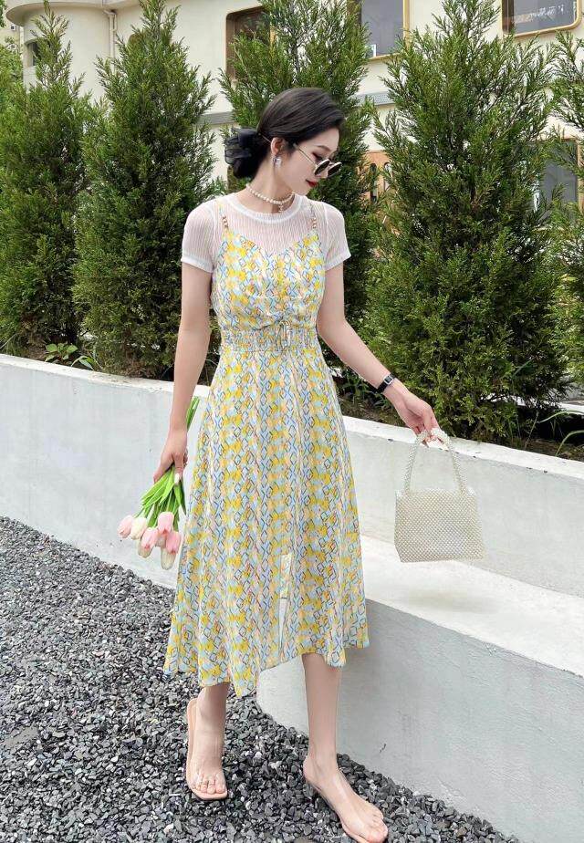 [现货]假两件套连衣裙，两色、四个尺码，女装连衣裙，依柏璐(1F)