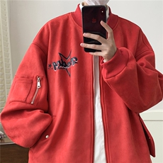 酒红色