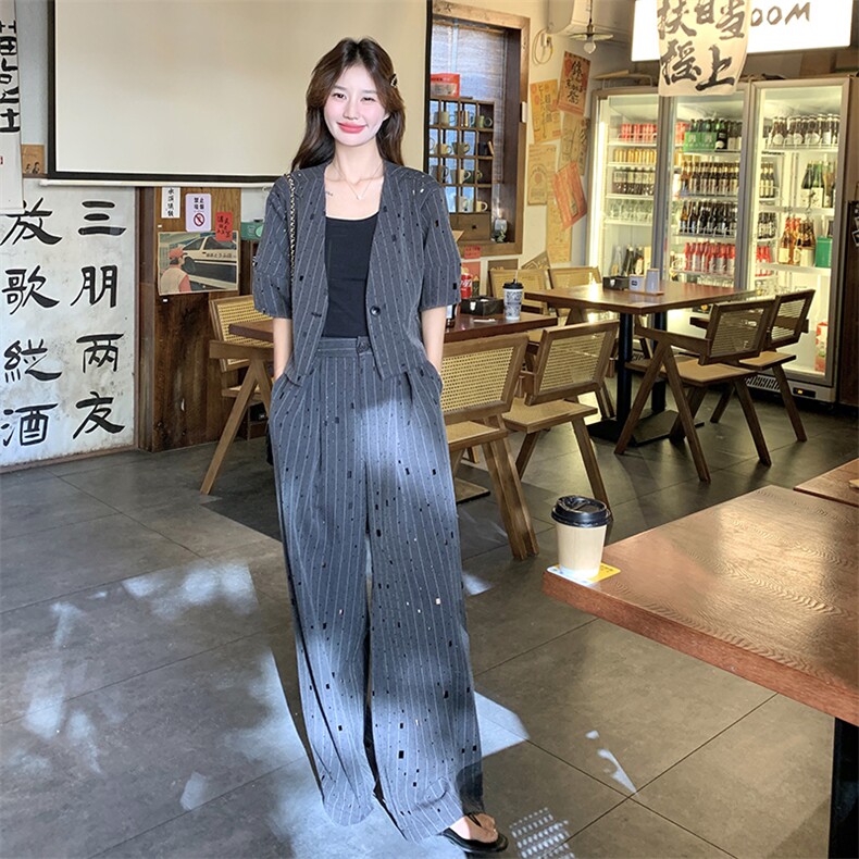 韩版时尚设计感西装上衣套装女2025夏季新款显瘦镂空阔腿裤两件套,女装套装/套裙,2C301