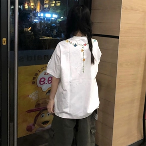 万针全刺绣工艺抖音得物高品质260克重磅纯棉双纱美式高街短袖T恤图片