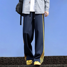 藏青色