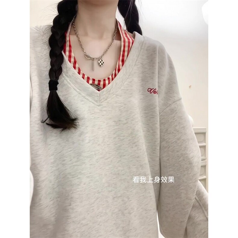 QC018-P68  24早秋新款卫衣女 有配内吊带衫图片