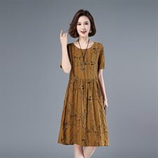 2021年夏季通勤中长款A字裙立体装饰短袖韩版40-49周岁裙子，女装连衣裙，伊满意