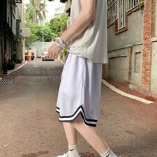 白色