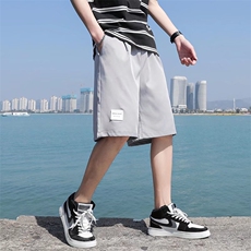 浅灰色