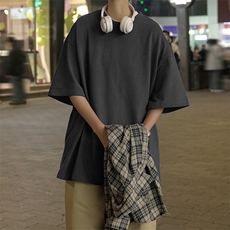 深灰色