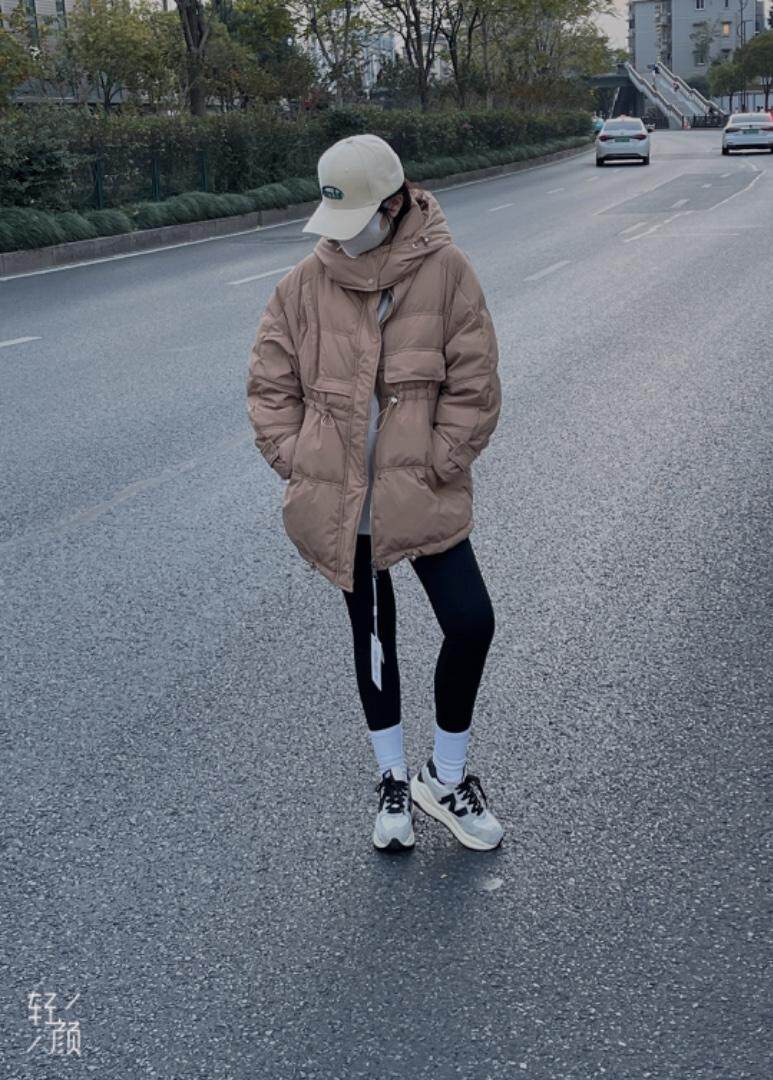 韩版收腰版羽绒服，女装羽绒服，玩美