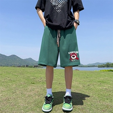 墨绿色