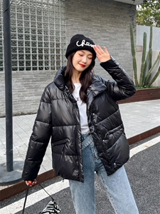 香丽迪冬装新款羽绒服图片