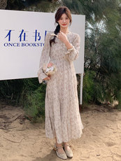 （主推款数据好）秋款碎花连衣裙-（p135-k185），女装连衣裙，2D075