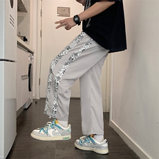 灰色